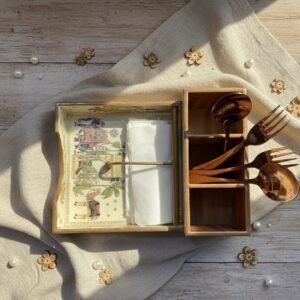 sovereign-equestrian-organizer-wooden-tissue-holder-set-of-01